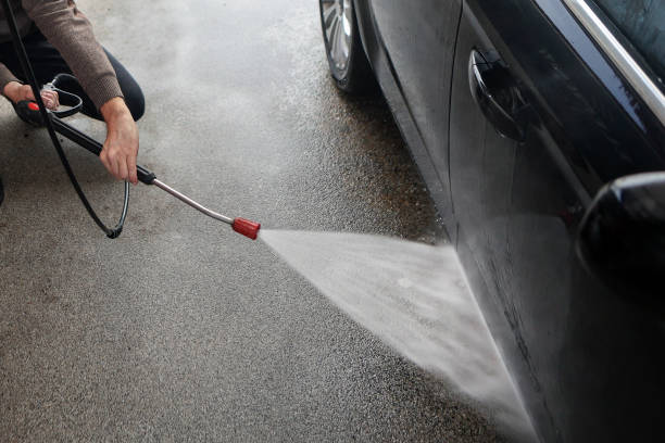 Best Roof Pressure Washing  in Southgate, KY